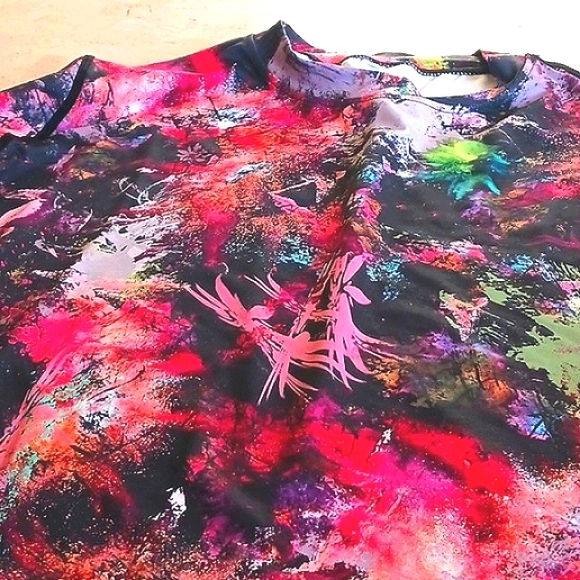 Womens Body Suit, Size Large Multi color,,lined,2 button snap close, New(unworn) - Picture 9 of 9